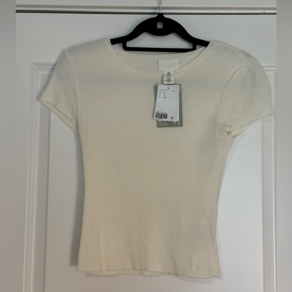 H&M Cream Short Sleeve Women's Tee